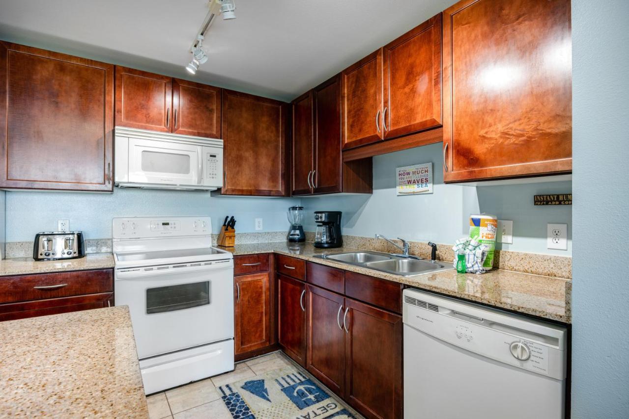 Laketown 1730 Gorgeous 2 Bd Bunks, Gulf Views, Amenities Holiday home