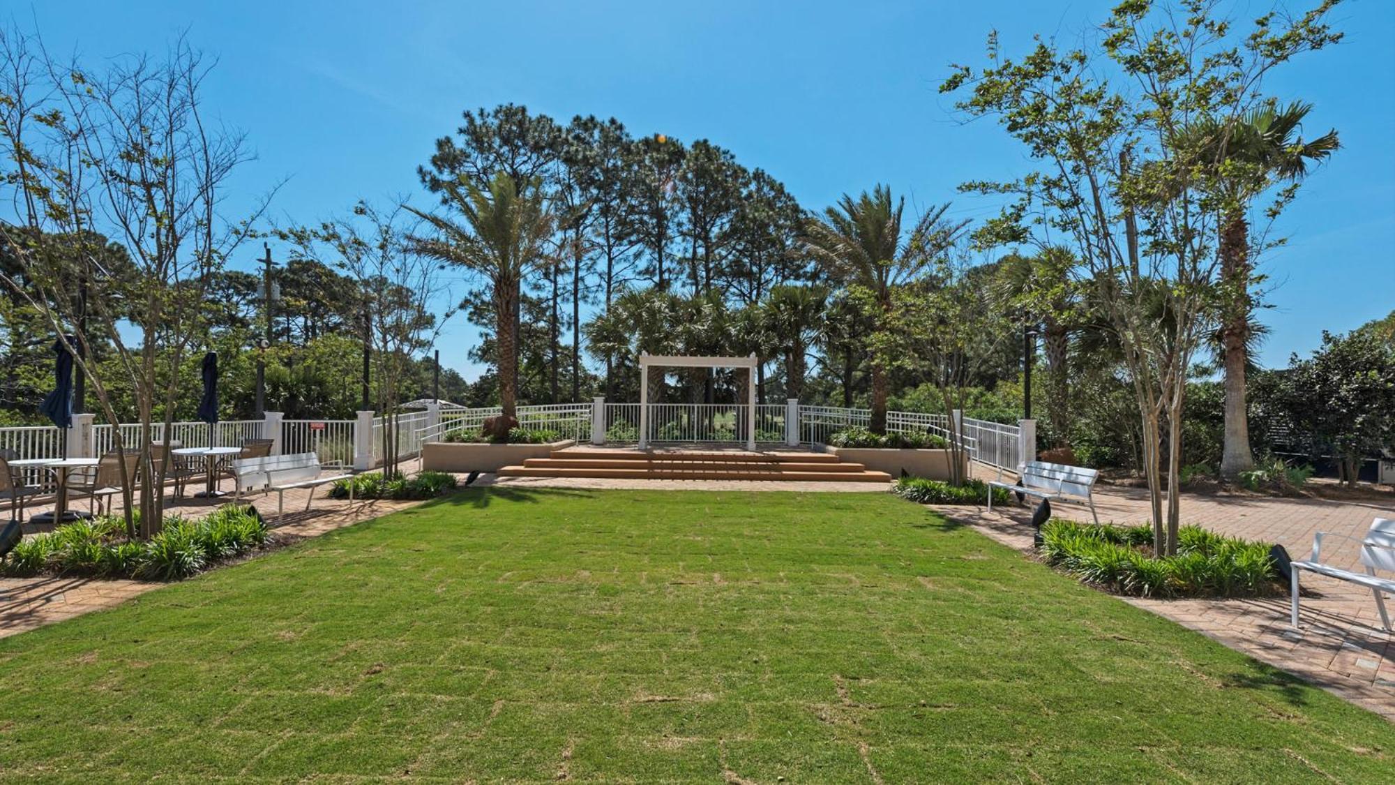 Laketown 1730 Gorgeous 2 Bd Bunks, Gulf Views, Amenities *
