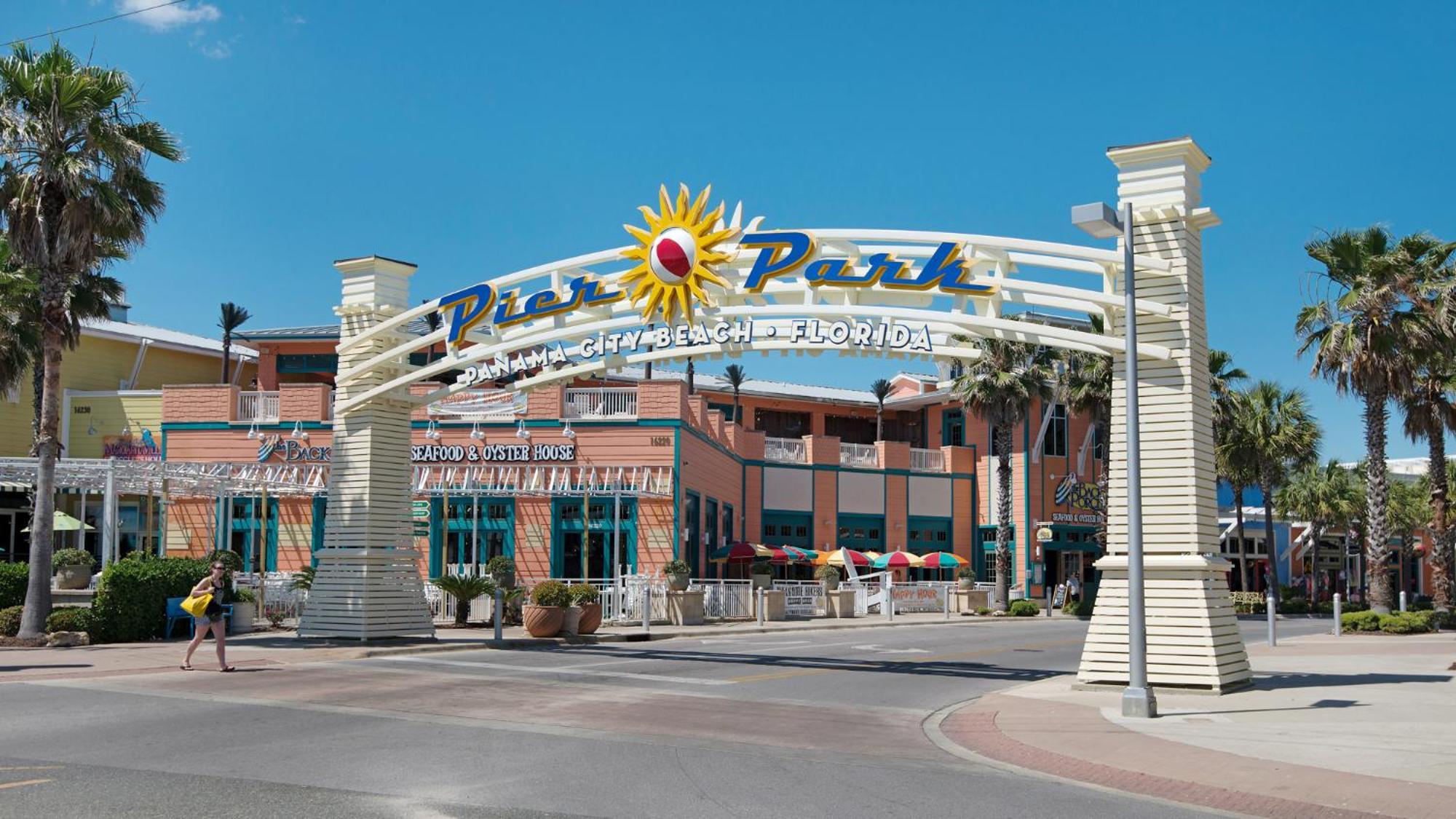 Laketown 1730 Gorgeous 2 Bd Bunks, Gulf Views, Amenities Holiday home Panama City Beach